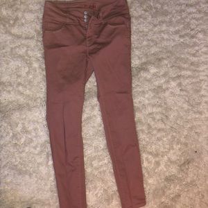 Wax booty shaping jeans